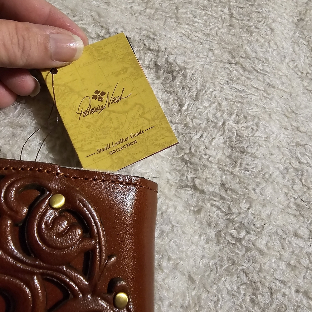 NWT Patricia Nash wallet - Picture 7 of 8